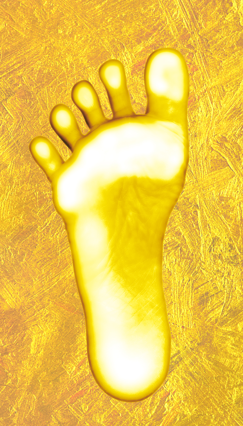現役医師が開発した五本指靴下。足指開いて身体革命、開運招福